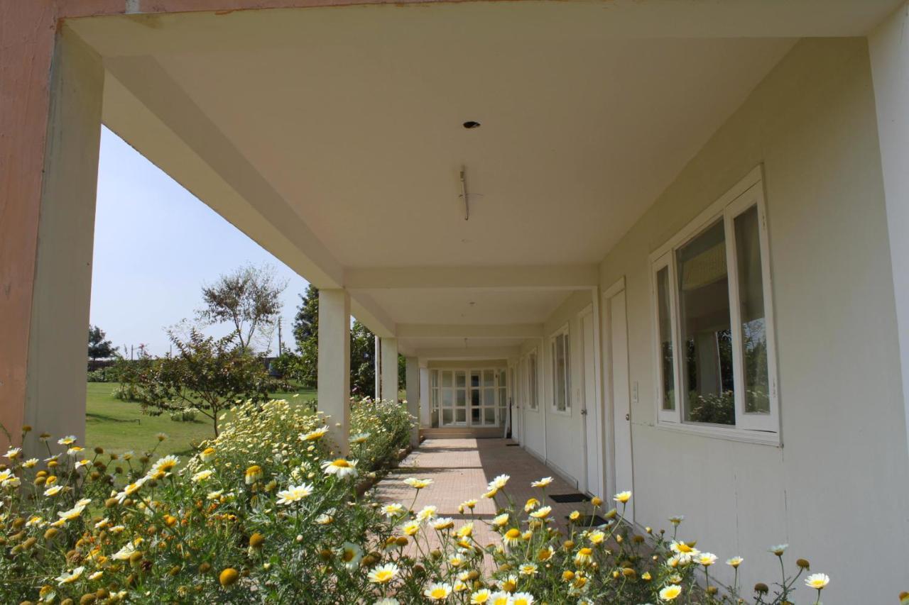Aravali Hill View Estate Gurgaon Exterior photo