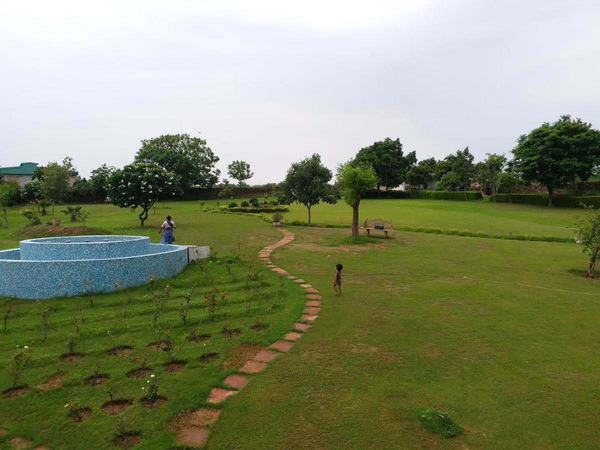 Aravali Hill View Estate Gurgaon Exterior photo
