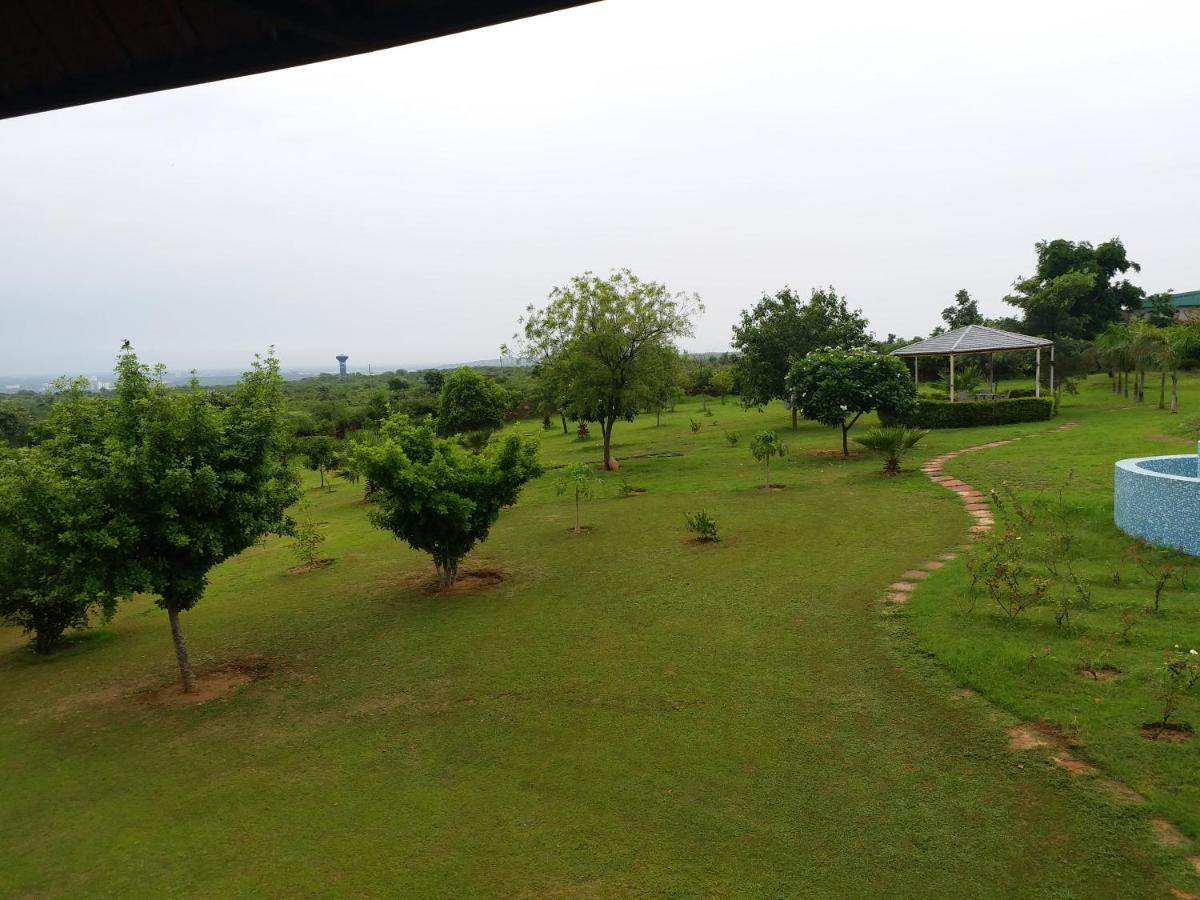 Aravali Hill View Estate Gurgaon Exterior photo